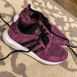 Adidas shoes size 7